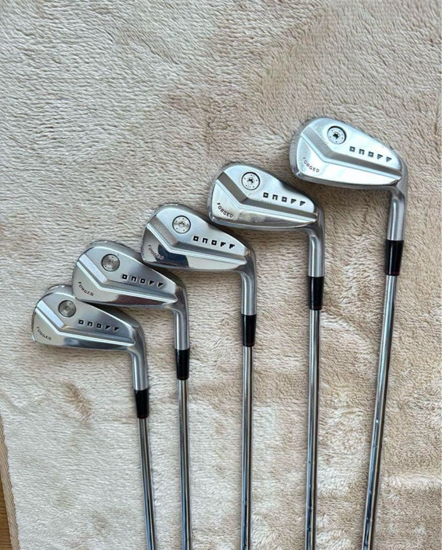 オノフ　アイアン　クロ　2021 6〜P 5本