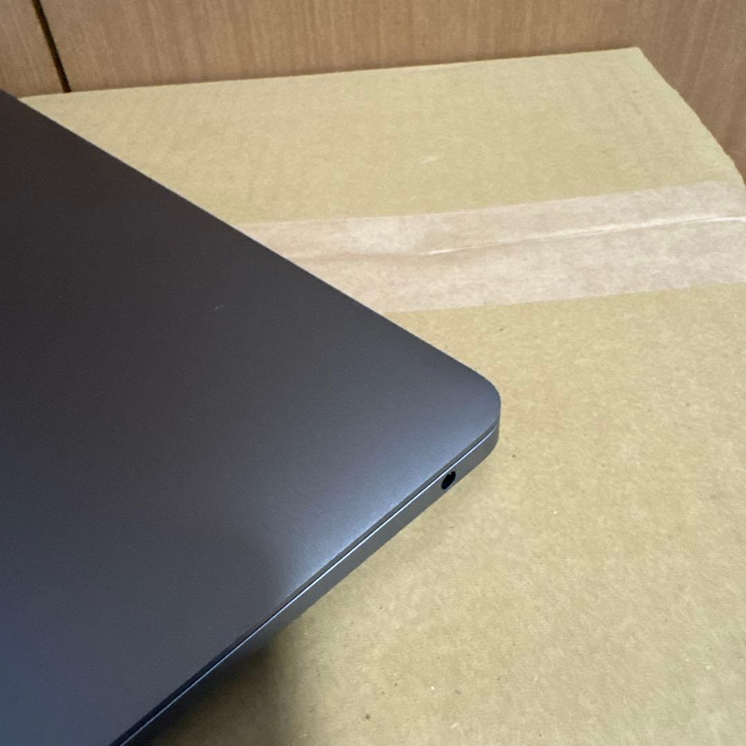 アップルMGN63JA MacBook Air 13.3インチスペースグレイ