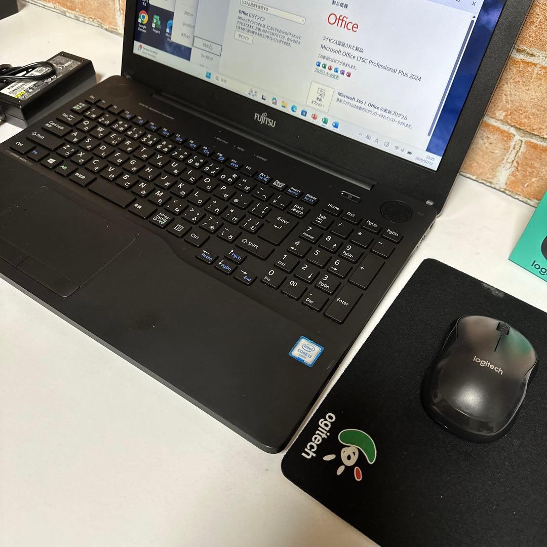 美品　富士通ノート PC SSDサクサク起動Webカメラ　Win11オフィス付き