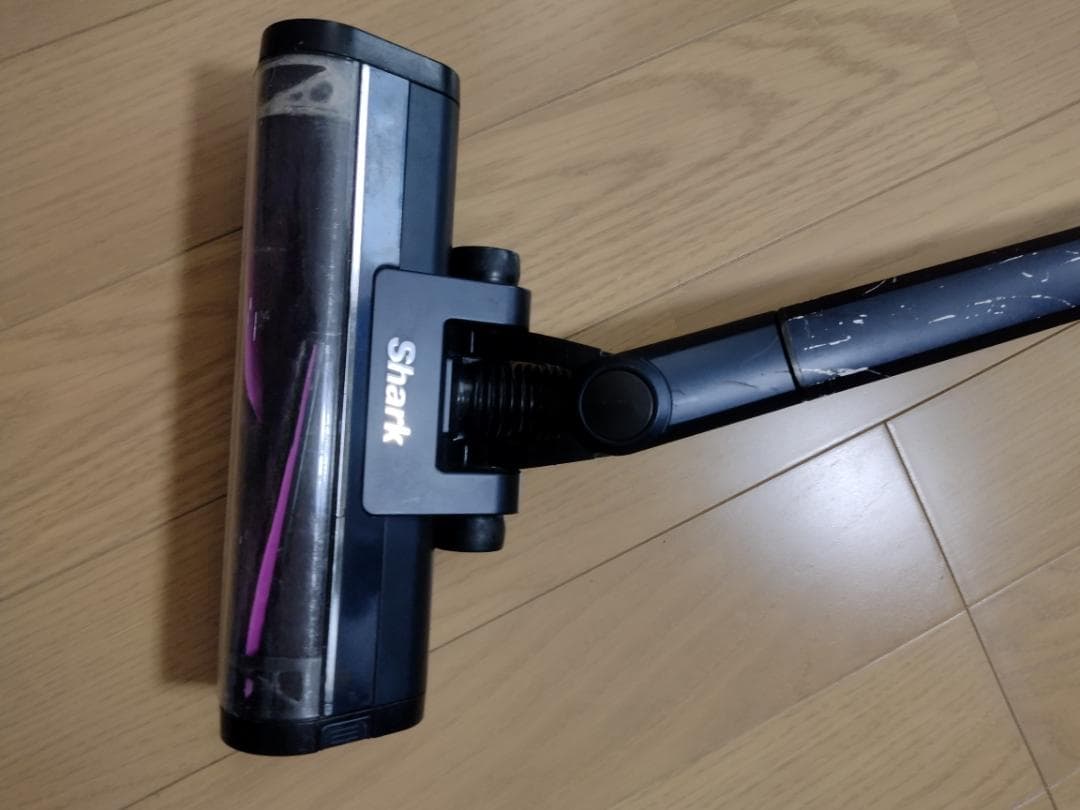 シャーク★コードレスクリーナー★CS651JBL★バッテリー新品と同等