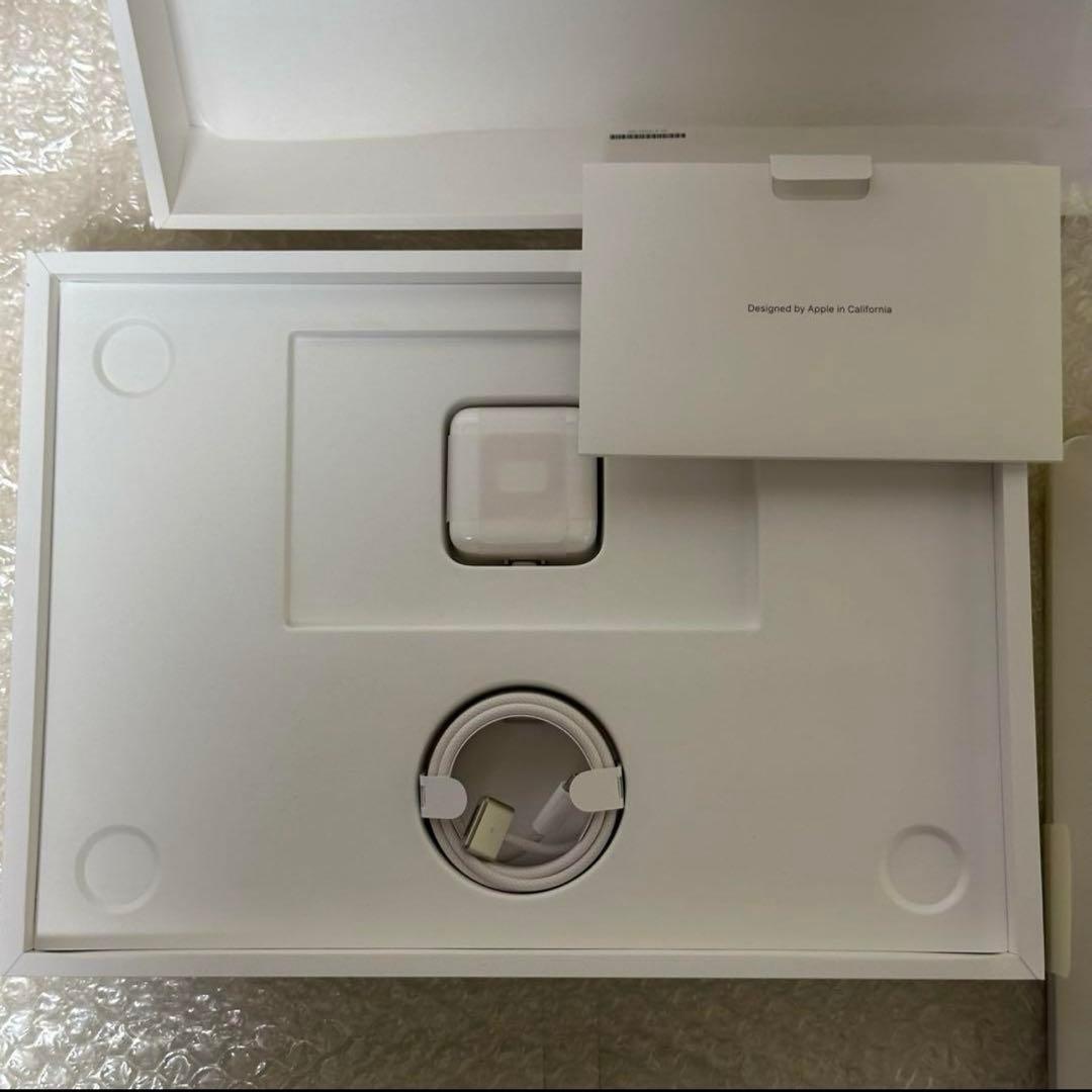 apple M2チップ搭載 MacBook Air 8GB 512GB