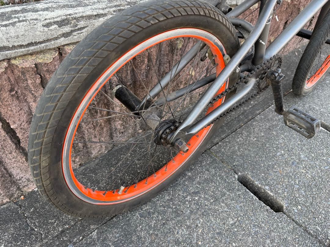 値下げ! ORANGE BMX 自転車 トリック ペグ付き
