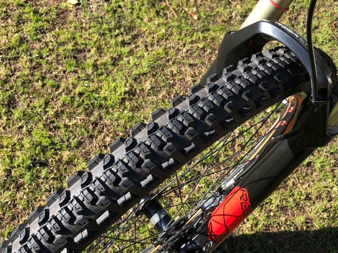m*n様 大幅値下げ！正規店購入SPECIALIZED STUMPJUMPER