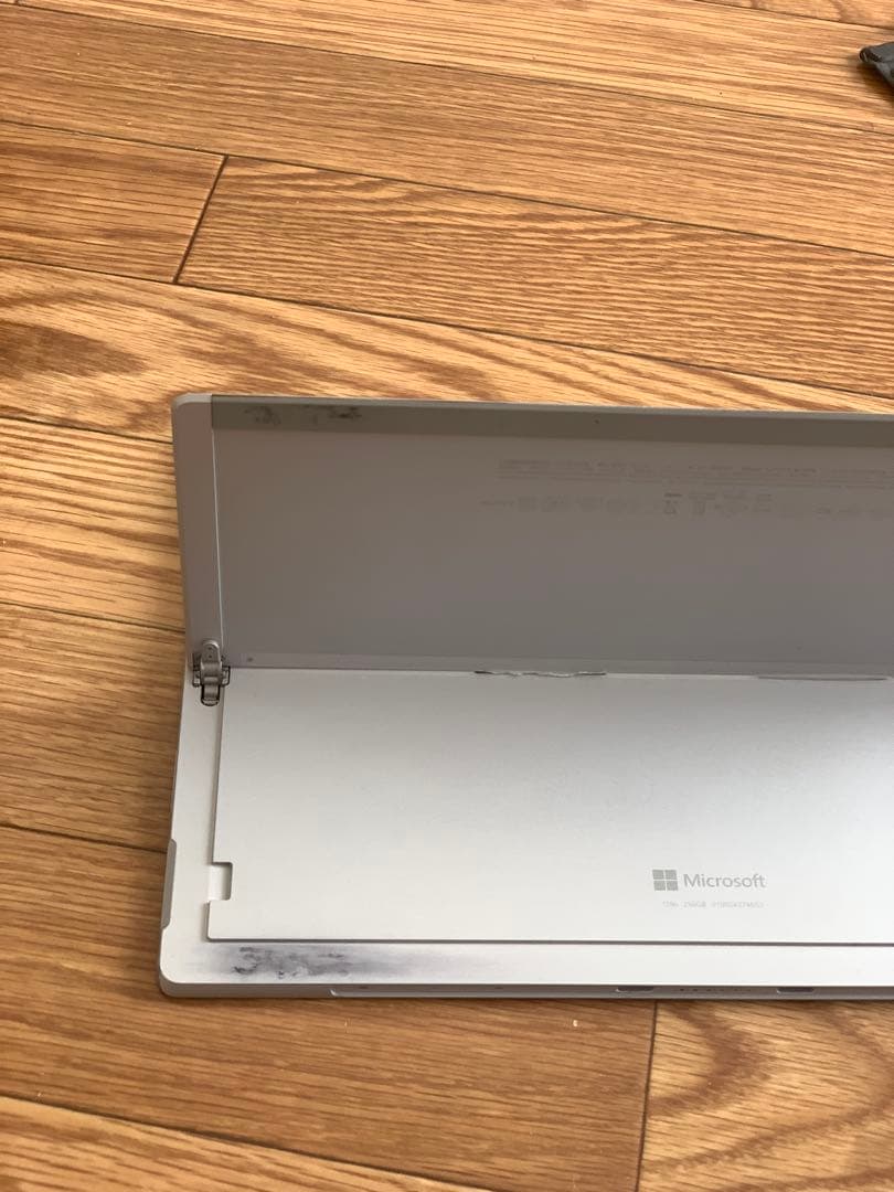 訳あり Surface Pro 5 本体＋英語キーボード＋ペン付き