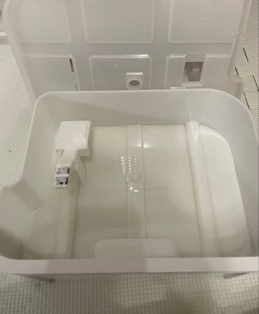 IRIS OHYAMA 除湿機 ホワイト