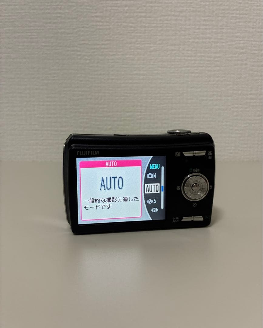 デジカメ　富士フイルム　FinePix F100fd