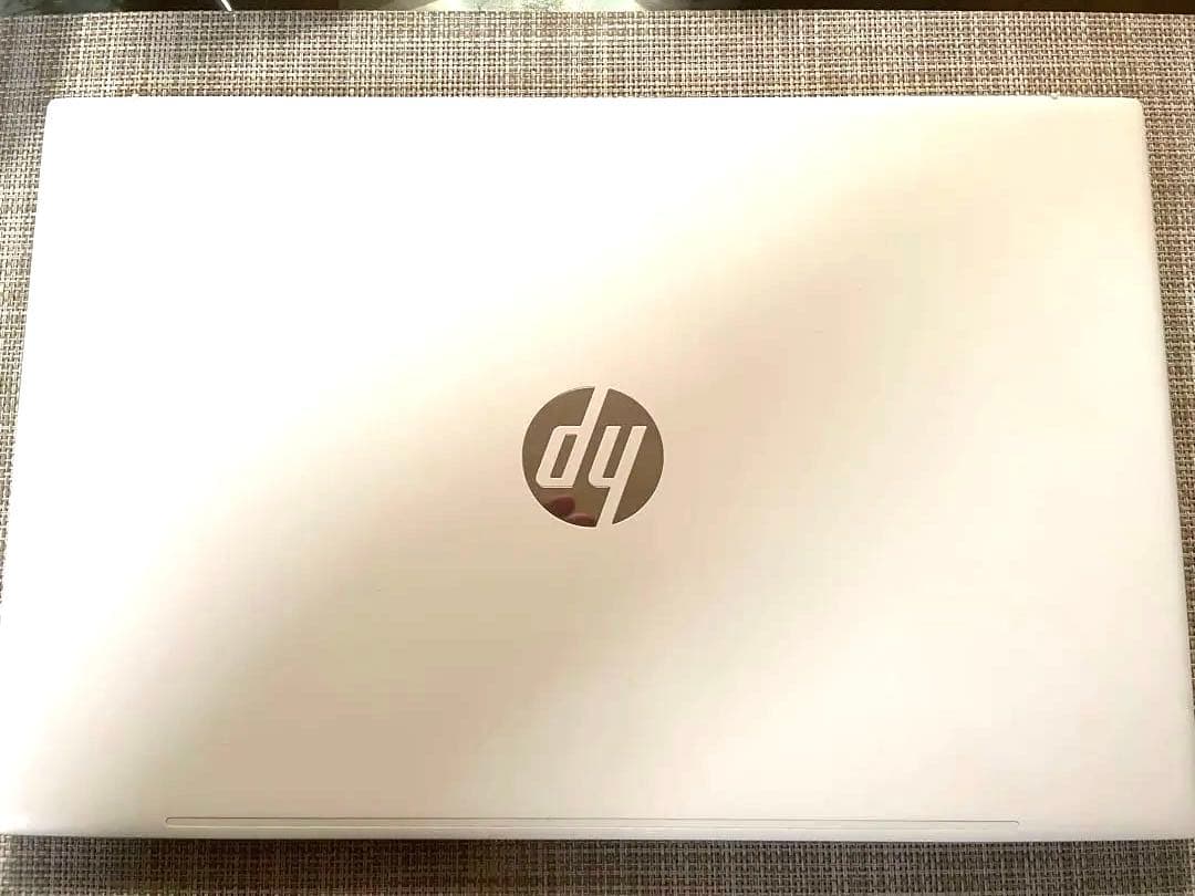 【極美品】HP　15.6インチ Core i5 16G SSD 512GB