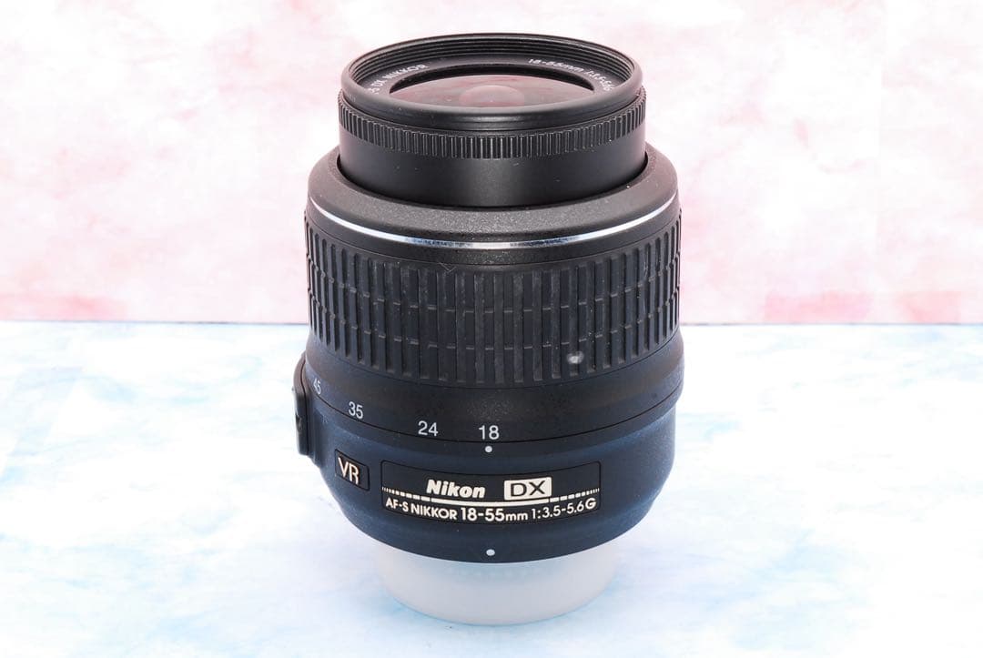 Nikon D3100☆一眼レフカメラ☆デビュー向け☆手ぶれ補正レンズ付
