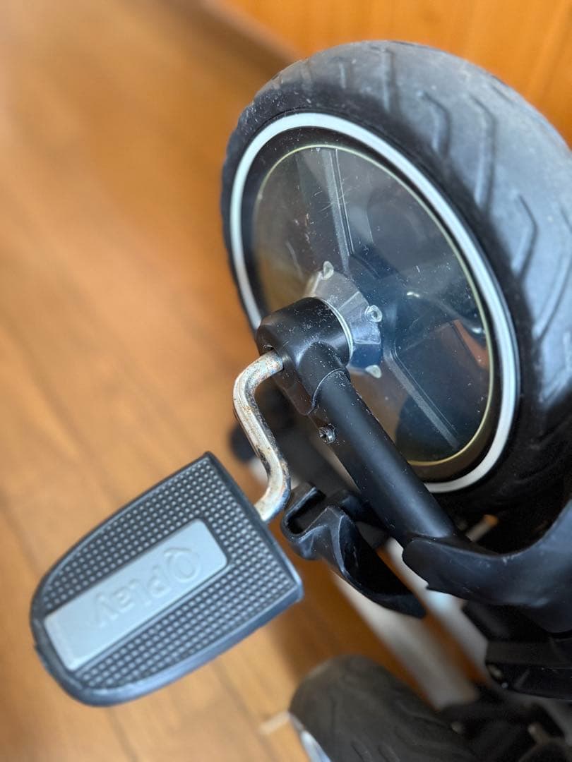 t*n様 美品 Ｑplay 三輪車 手押し 折りたたみ式