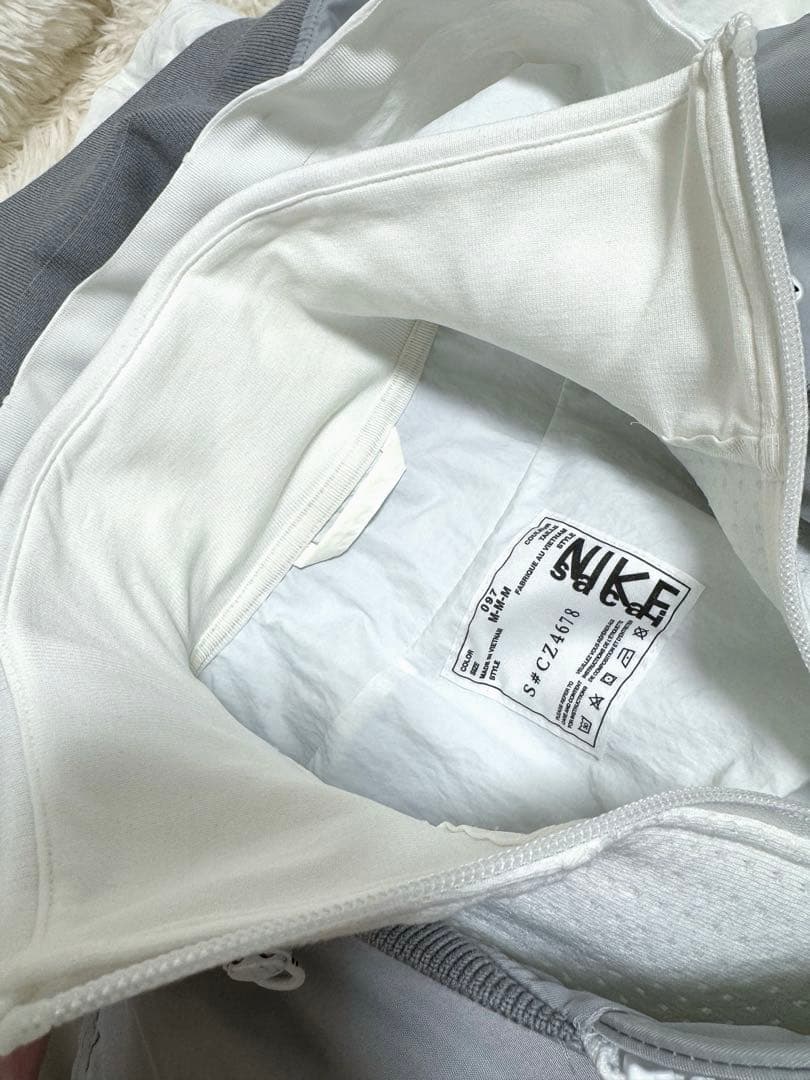 ★値下中★ sacai NIKE レイヤードボンバージャケット CZ4678