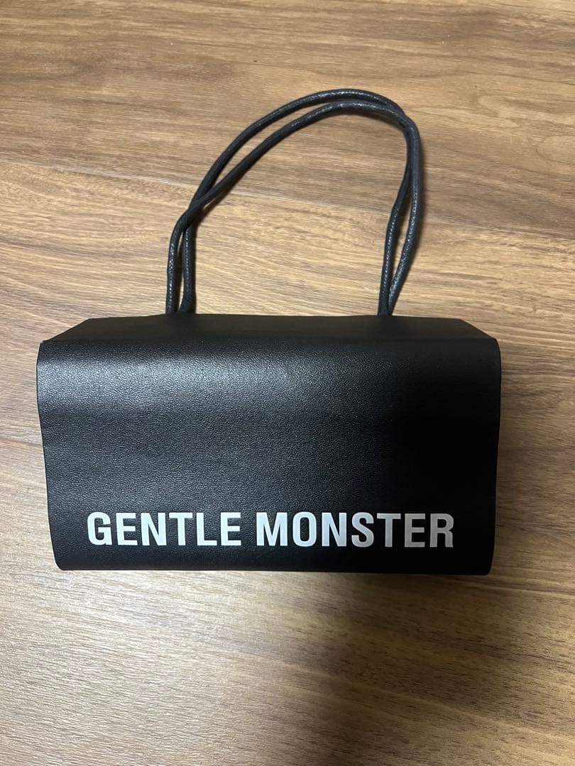 GENTLE MONSTER ジェントルモンスターブラサングラス
