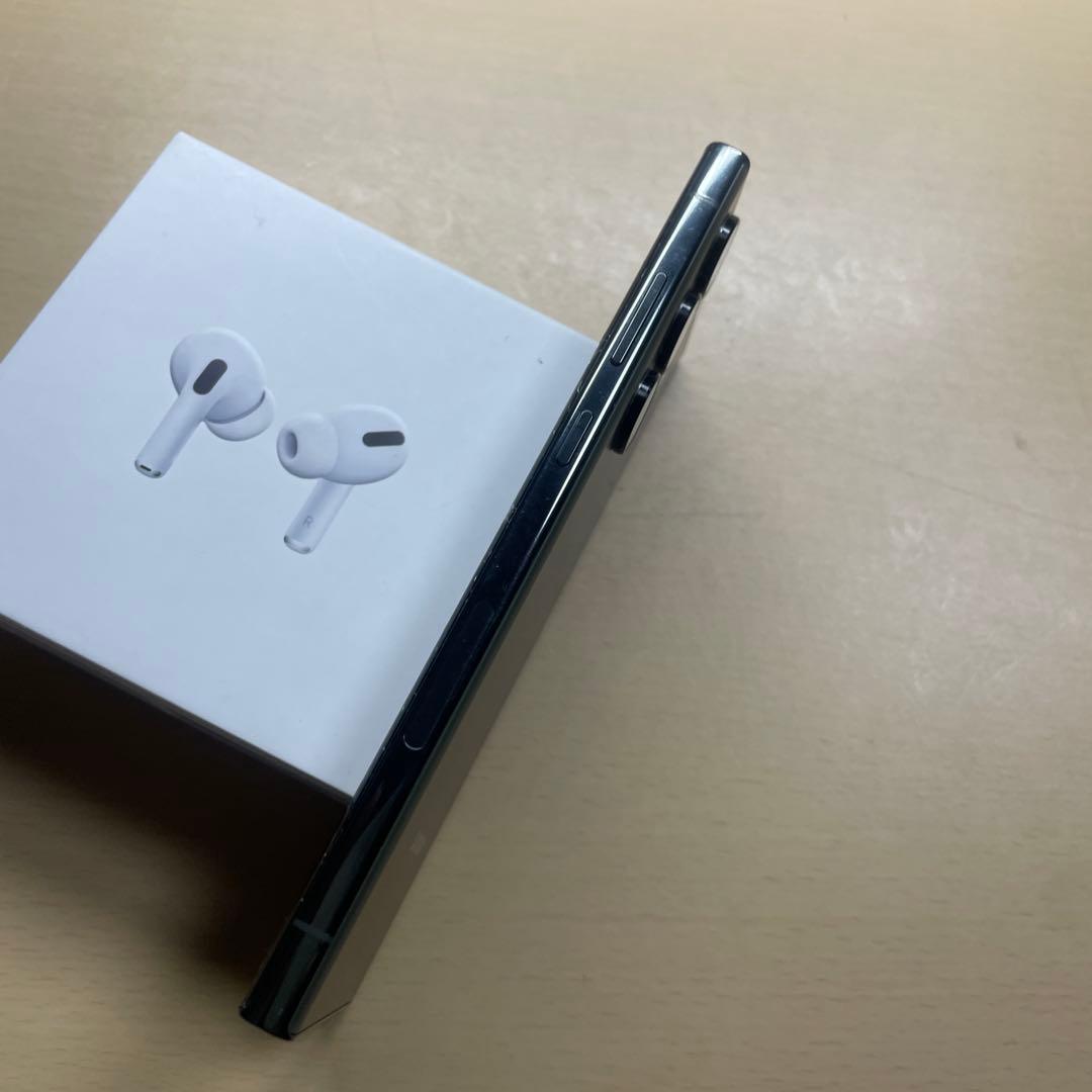 Galaxy S23 Ultra 256GB SIMフリー　画面割れあり