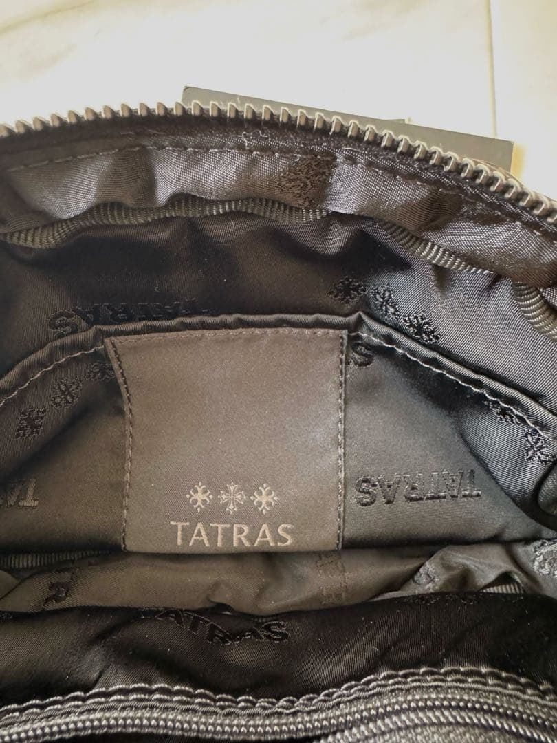 【新品未使用】TATRAS(タトラス) ナイロンポーチ