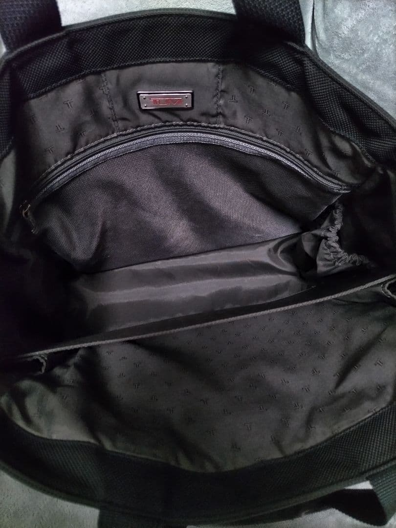 トゥミ アルファ　ビジネス トートバック