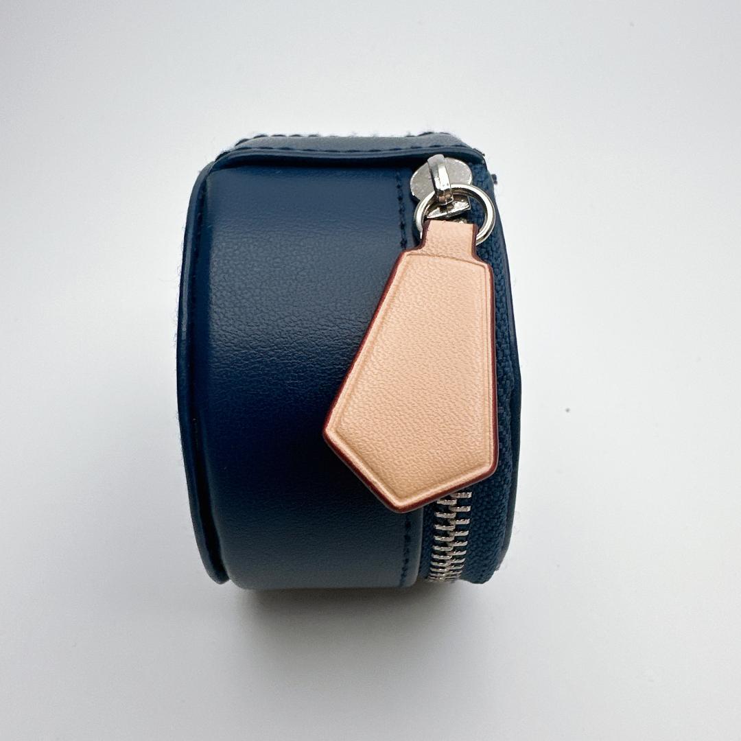 新品未使用お値下げ！ルイヴィトン イヤホンケース SK-02607