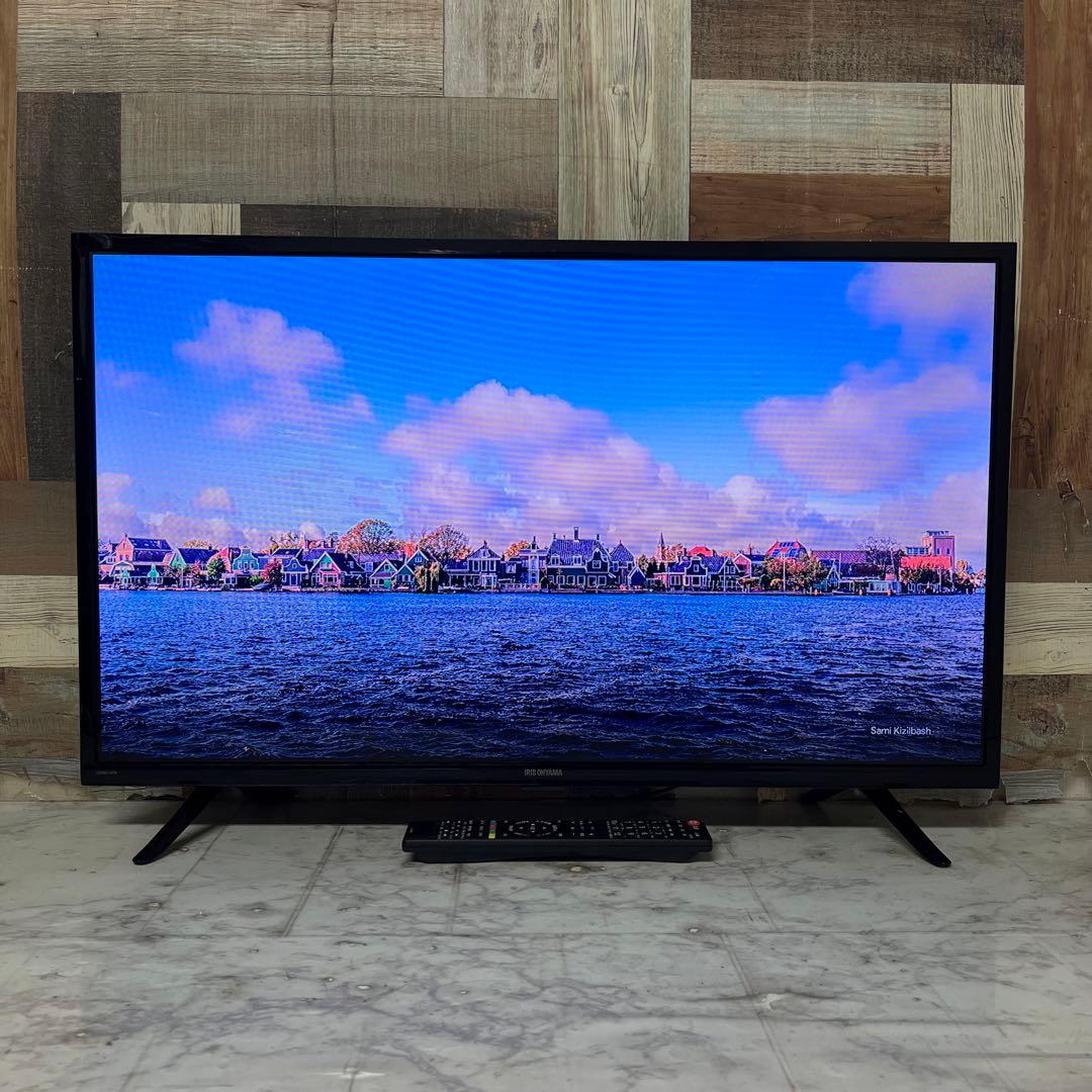 即日受渡❣️全国送料込去年購入アイリスオーヤマ32型 Wチューナー新品リモコン付