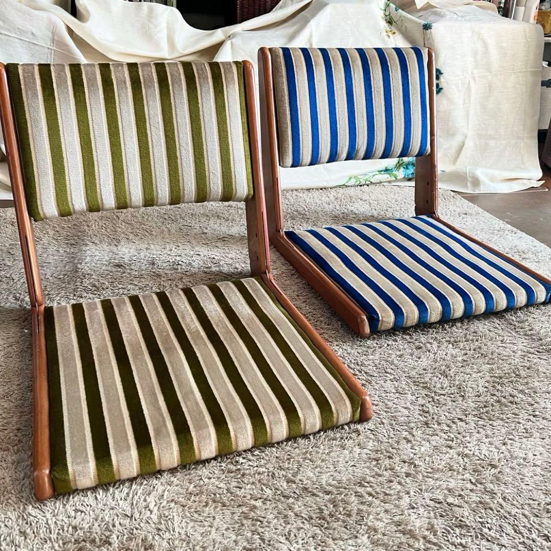 再度お値下げしました！ストライプデザイン折りたたみ座椅子2脚セット　昭和レトロ