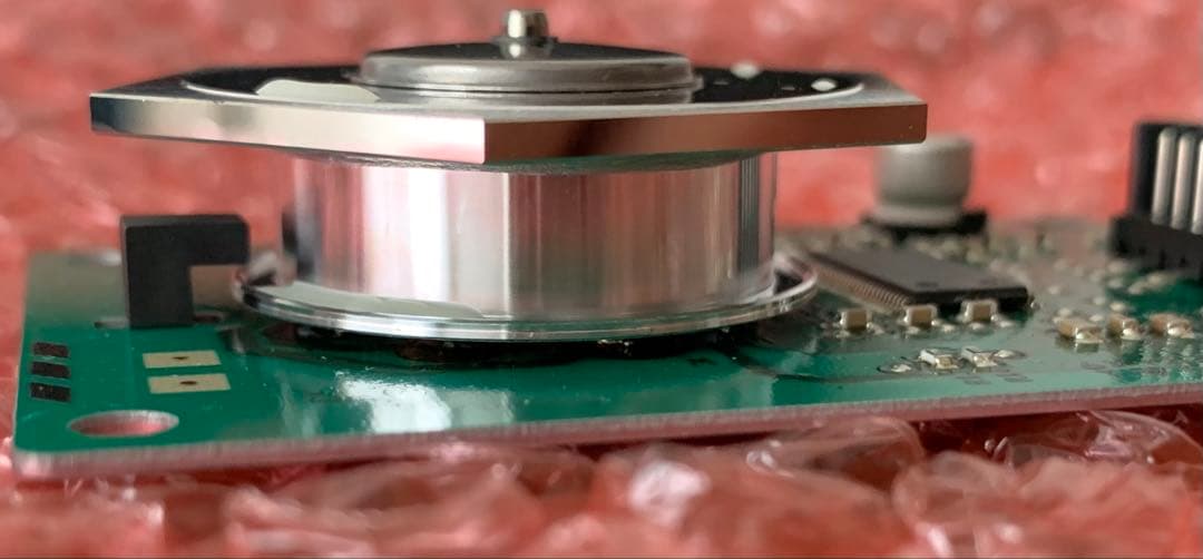 対電磁波リフレクター