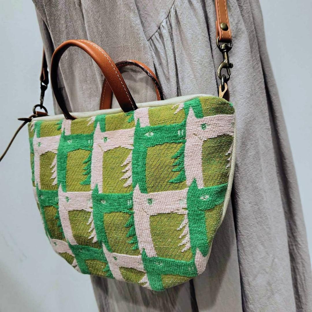 マ*ズ様 ミナペルホネン/thoroughbredサラブレットマスタード/ミニラ