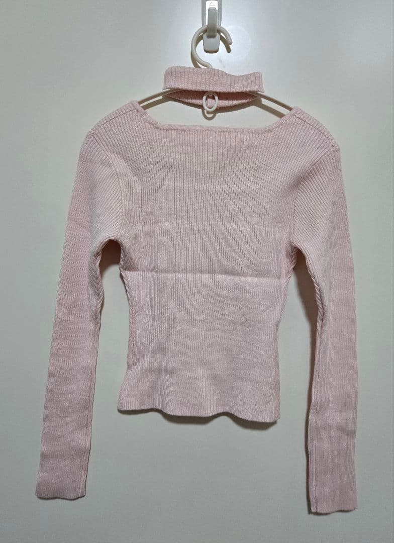 BUBBLES チョーカーボタンニットトップス