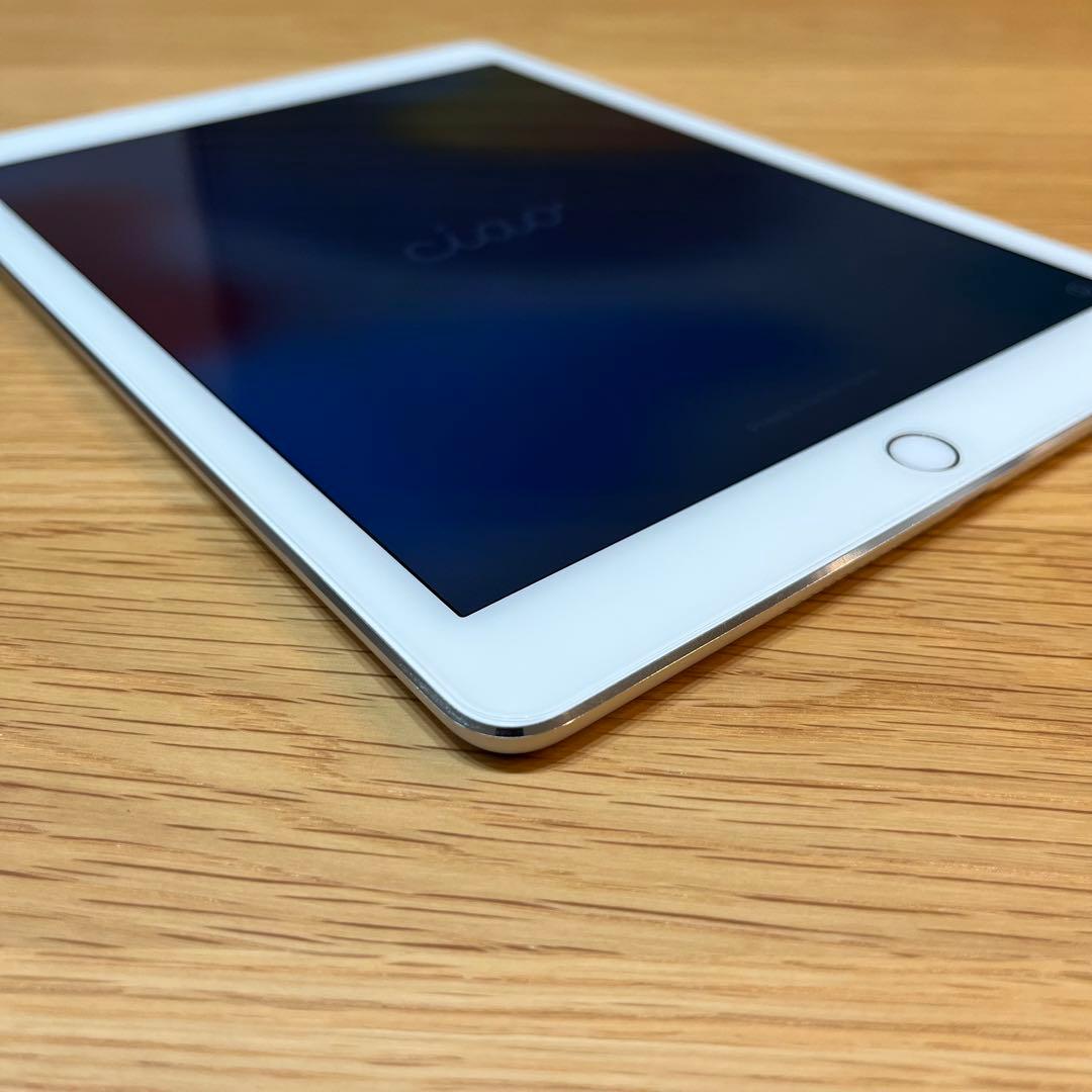 Apple iPad Air2 Wi-Fiモデル 64GB シルバー 美品