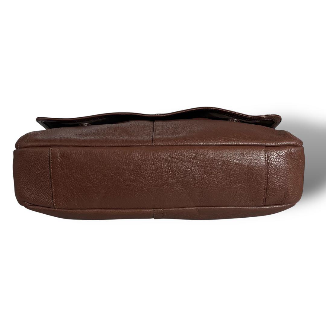 美品 COACH コーチ☆シボ革 ロゴ型押しショルダーバッグ レザー ブラウン