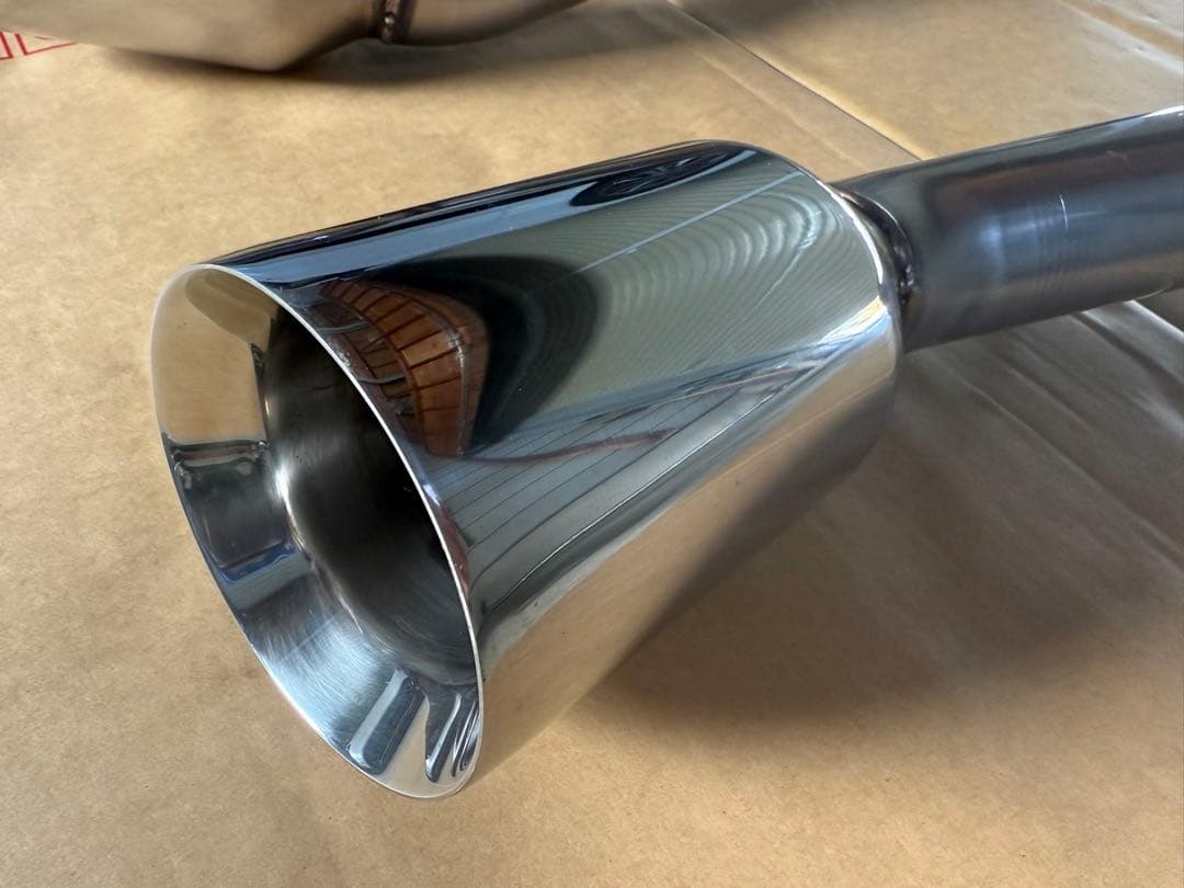 【慶04】v37 スリーキャッツ　ストレートマフラー