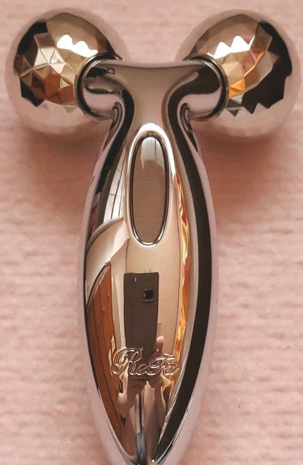 値下げ‼️リファカラット美顔ローラー