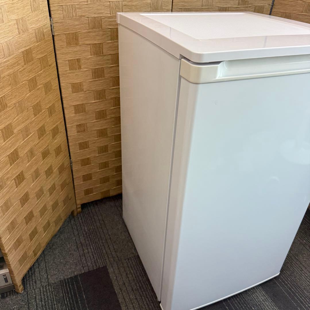 ☆アイリスオーヤマ IUSD-6A-W☆2020年製 冷凍庫 ホワイト 60L