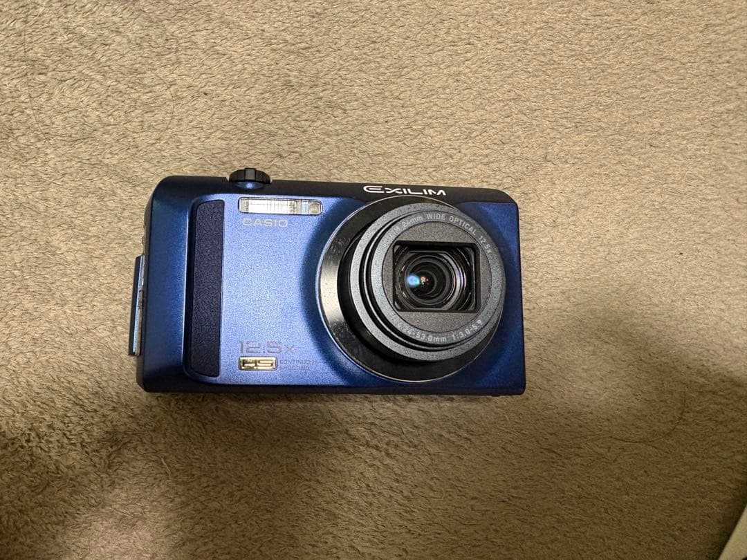 CASIO EXILIM 青色 コンパクトデジタルカメラ　EX-ZR200