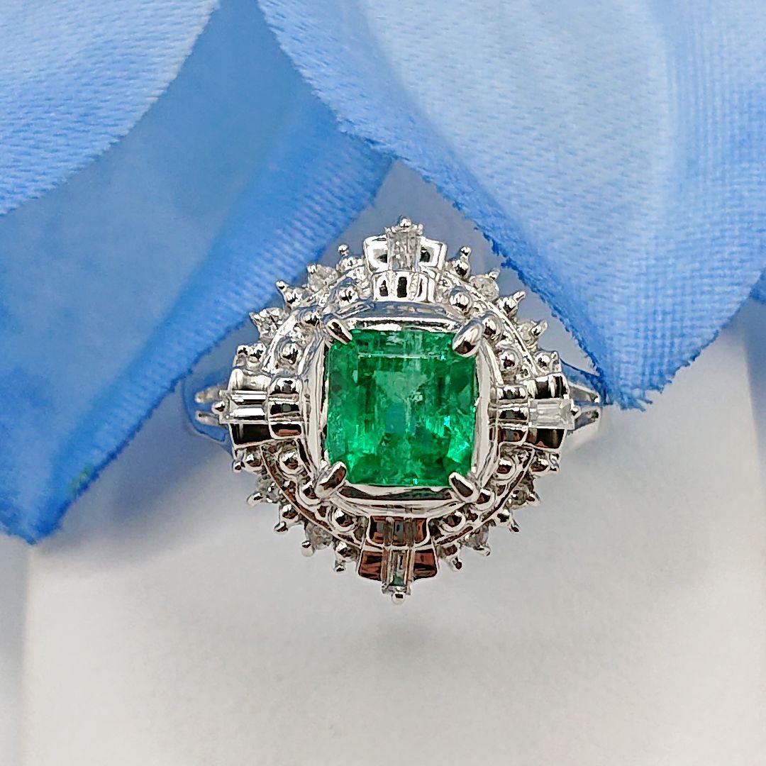 あで様天然エメラルド取り巻きリング 天然ダイヤモンドリング プラチナ900
