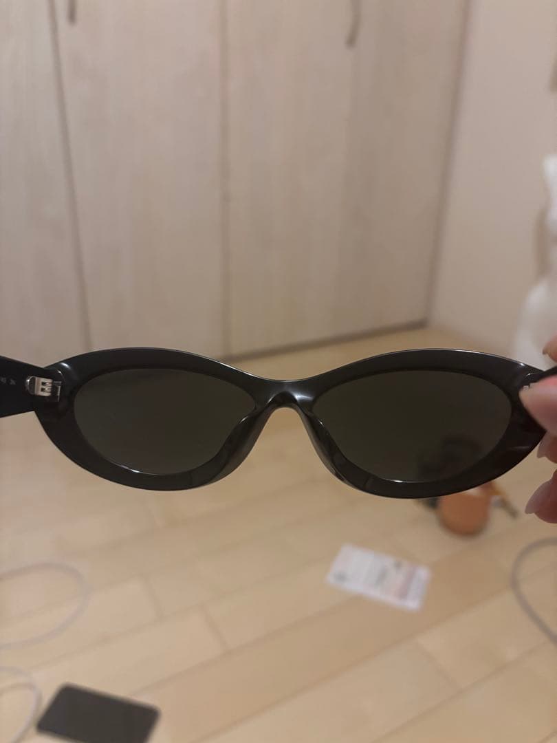 PRADA サングラスSPR 26Zトライアングルロゴ BLACK