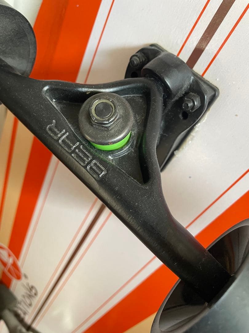 Kahuna Creationsロングスケートボード