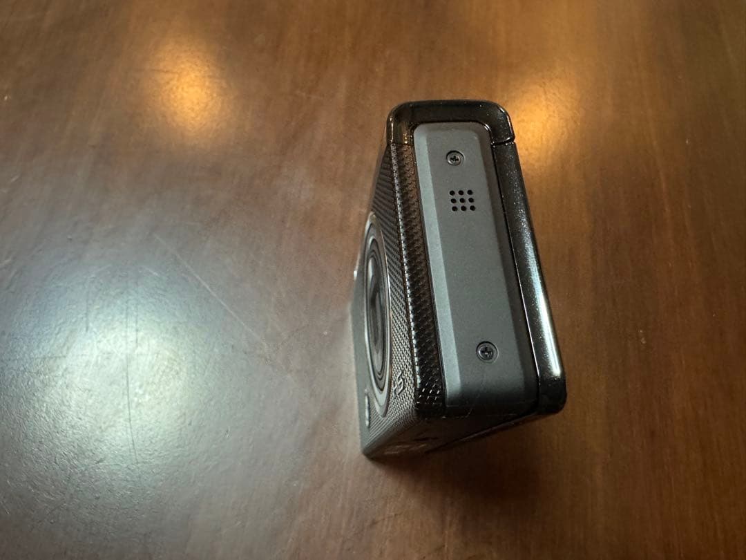 EXILIM石川遼プロのスイングムービー内蔵 ゴルファー向けハイスピードカメラ