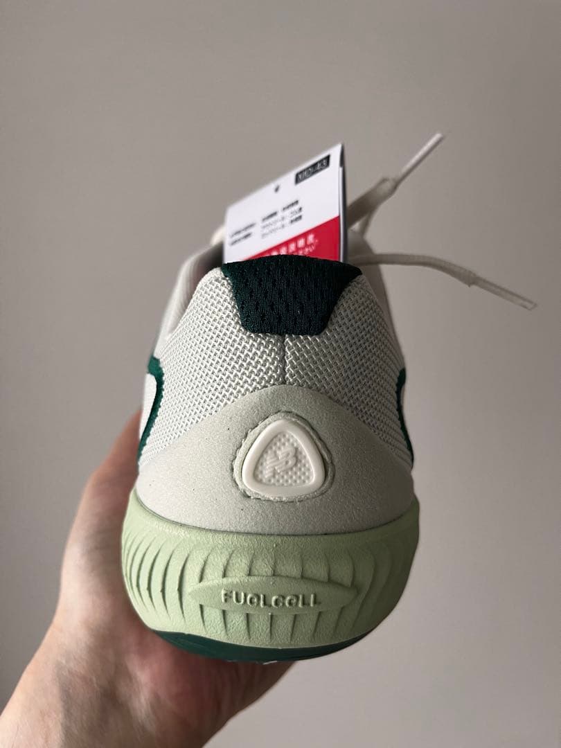 【未使用・タグ付き】New Balance 996 ワイド４E テニスシューズ