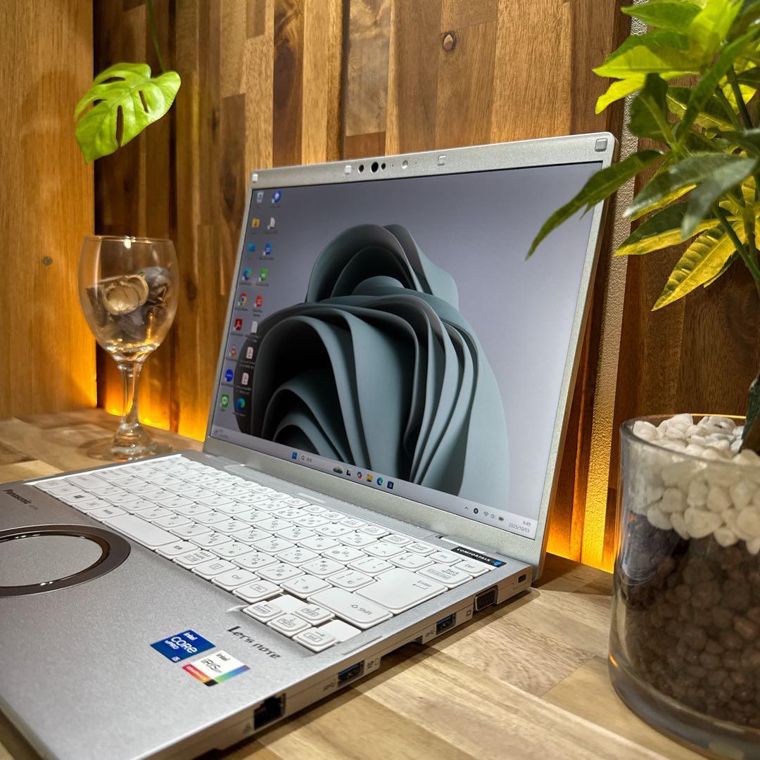 高画質2K‼️Let's note FV1☘第11世代☘️16GB☘ノートパソコン