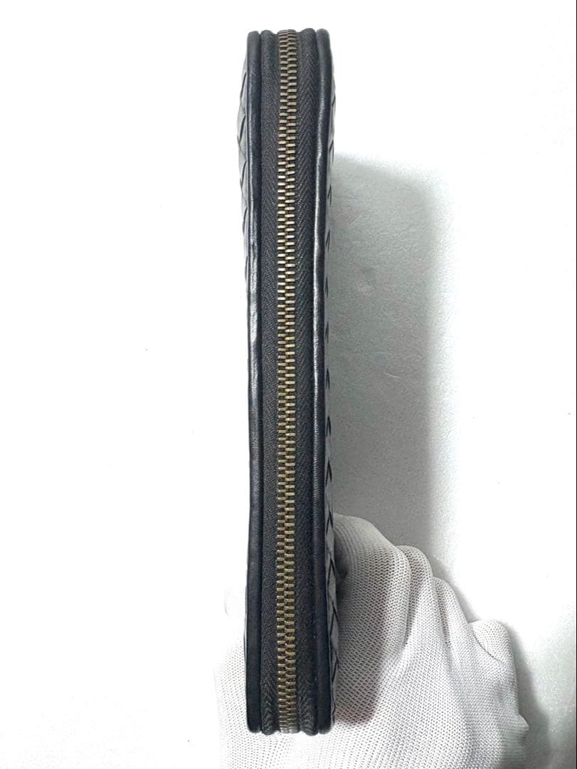 ボッテガヴェネタ イントレチャート ラウンドファスナー 長財布 ブラック