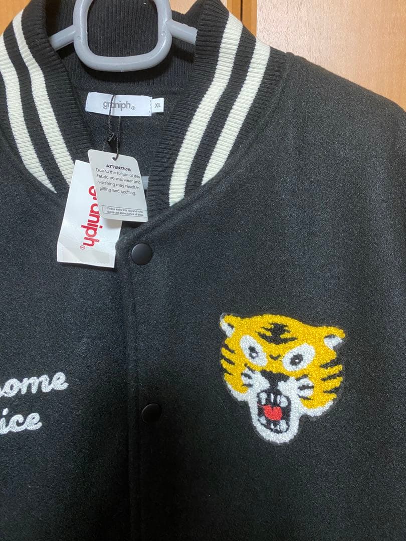 大幅値下げ新品グラニフオーサムボイスアニマルズスタジアムジャンパーXL