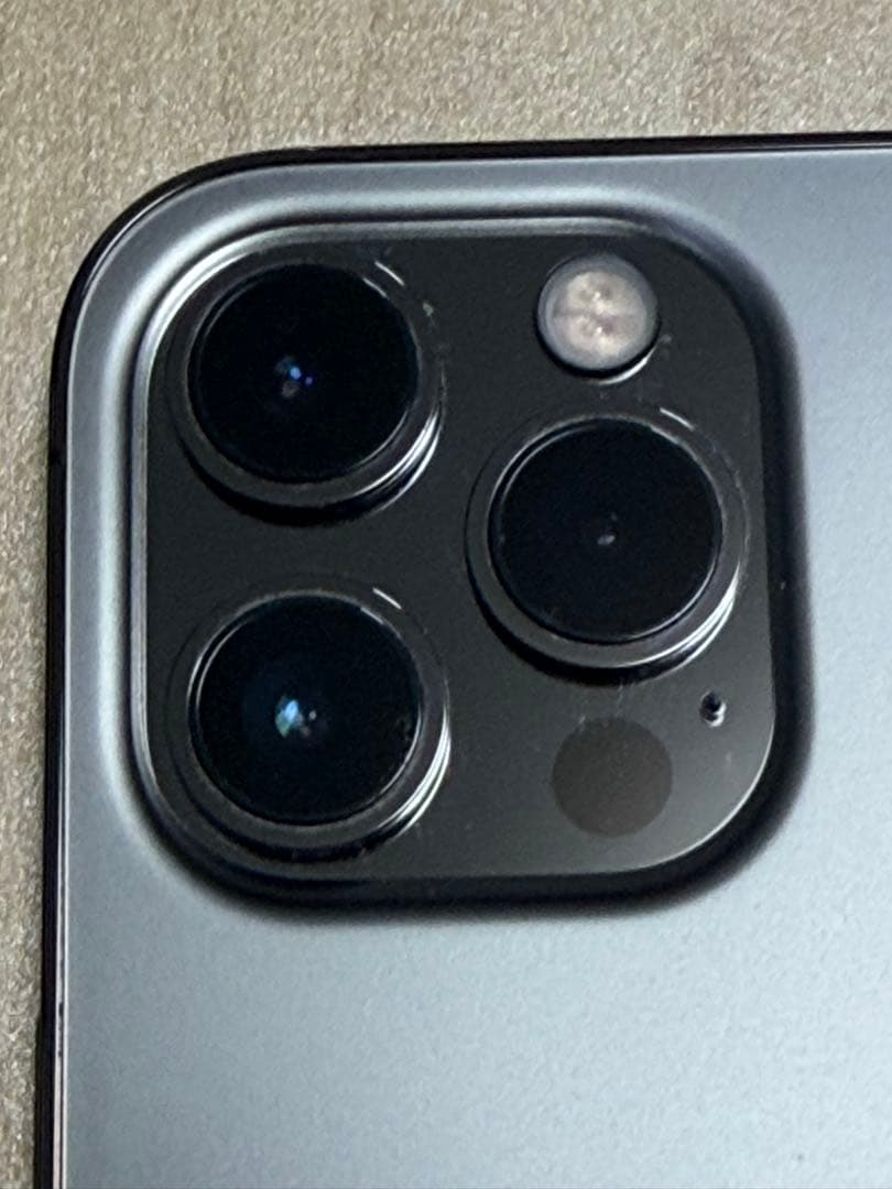 iPhone 12 Pro Max 256Gシルバー 本体美品 動作良好 付属品