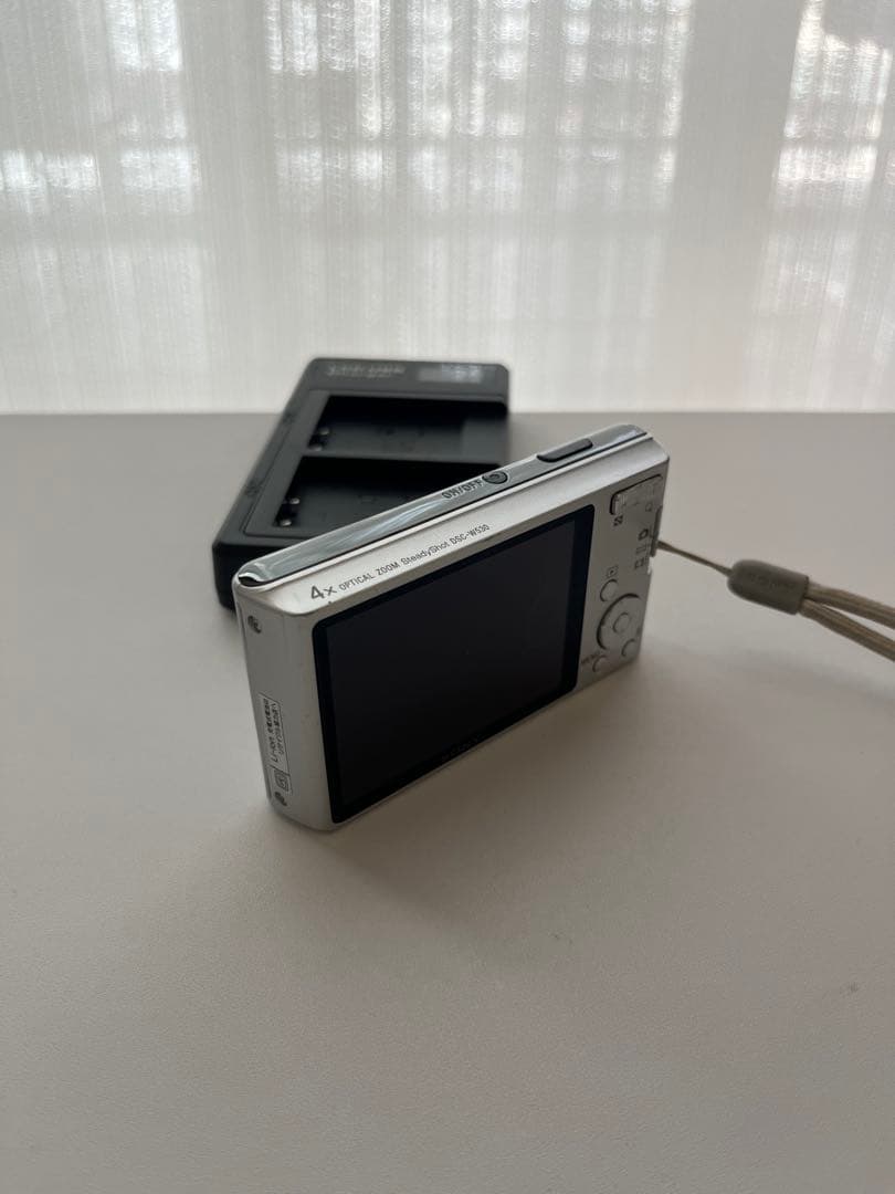 デジタルカメラ Sony cybershot