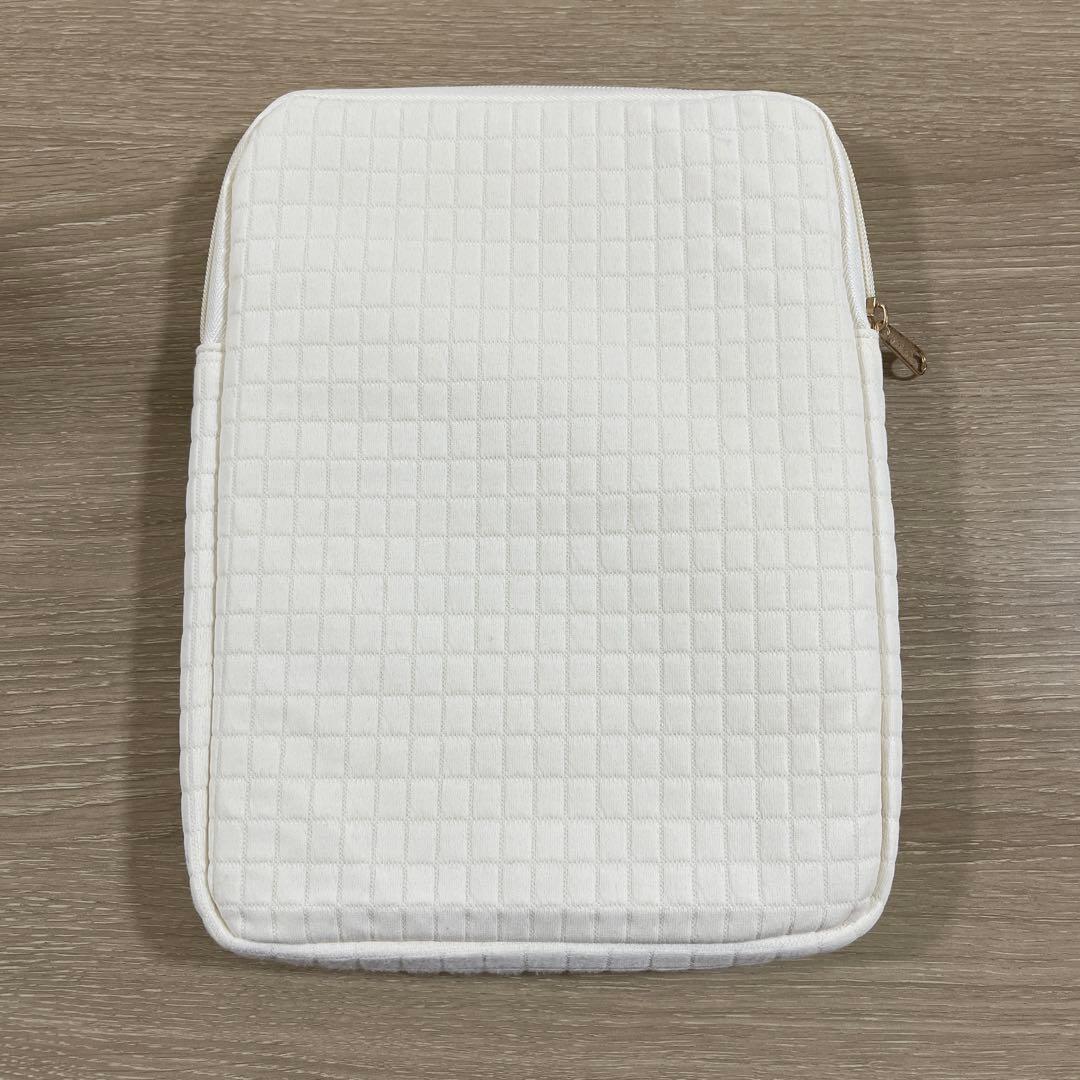 【美品】第9世代 iPad バッテリー98% ケース付き 箱無し