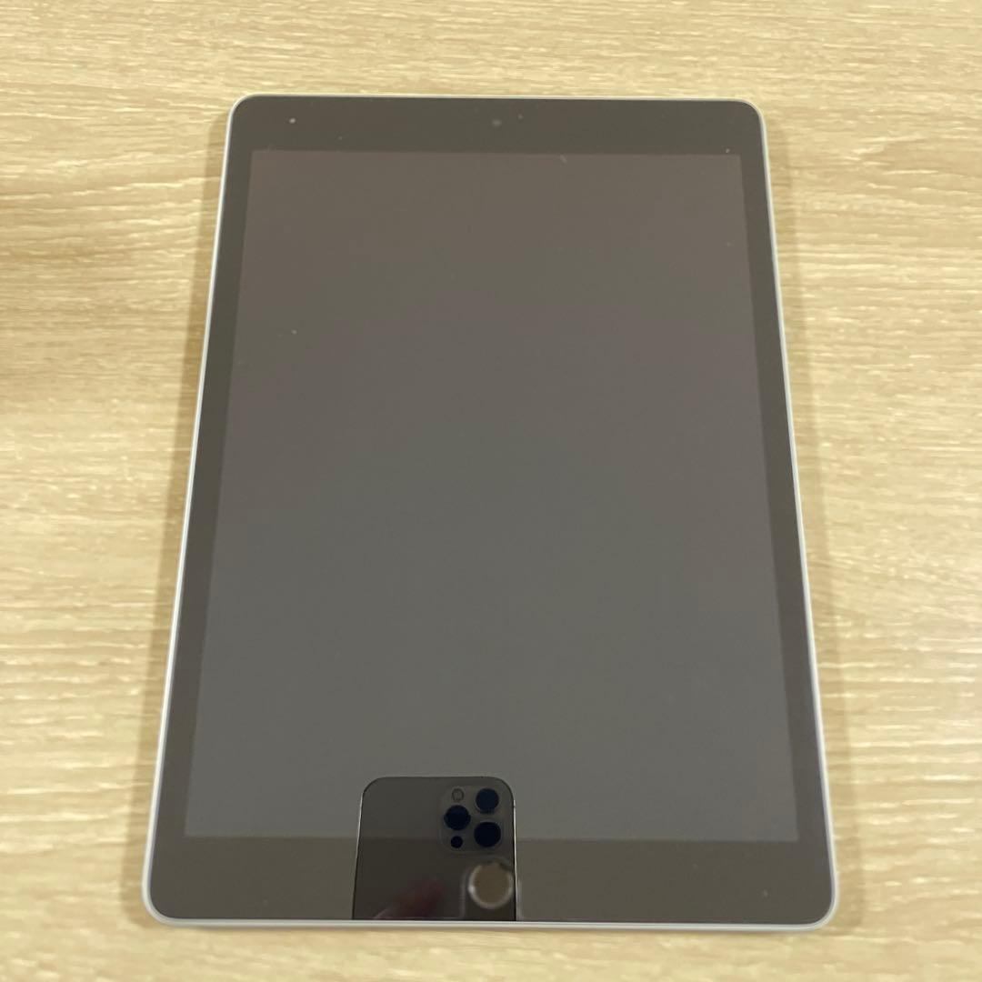 【美品】第9世代 iPad バッテリー98% ケース付き 箱無し
