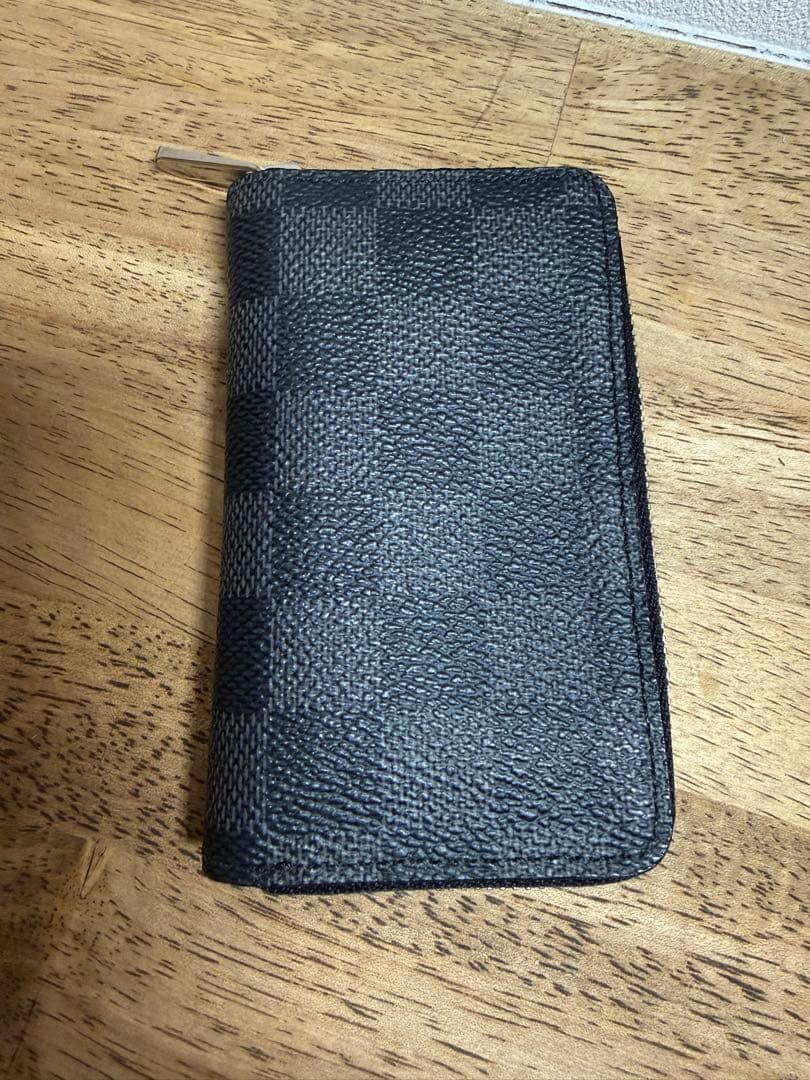 LOUIS VUITTON ダミエグラフィット Ｍ60067