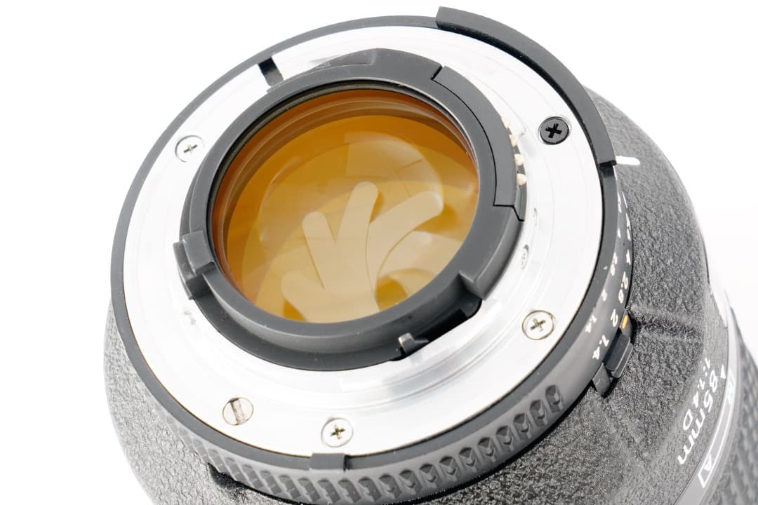 【極美品】Nikon AF Nikkor 85mm F1.4D IF 222