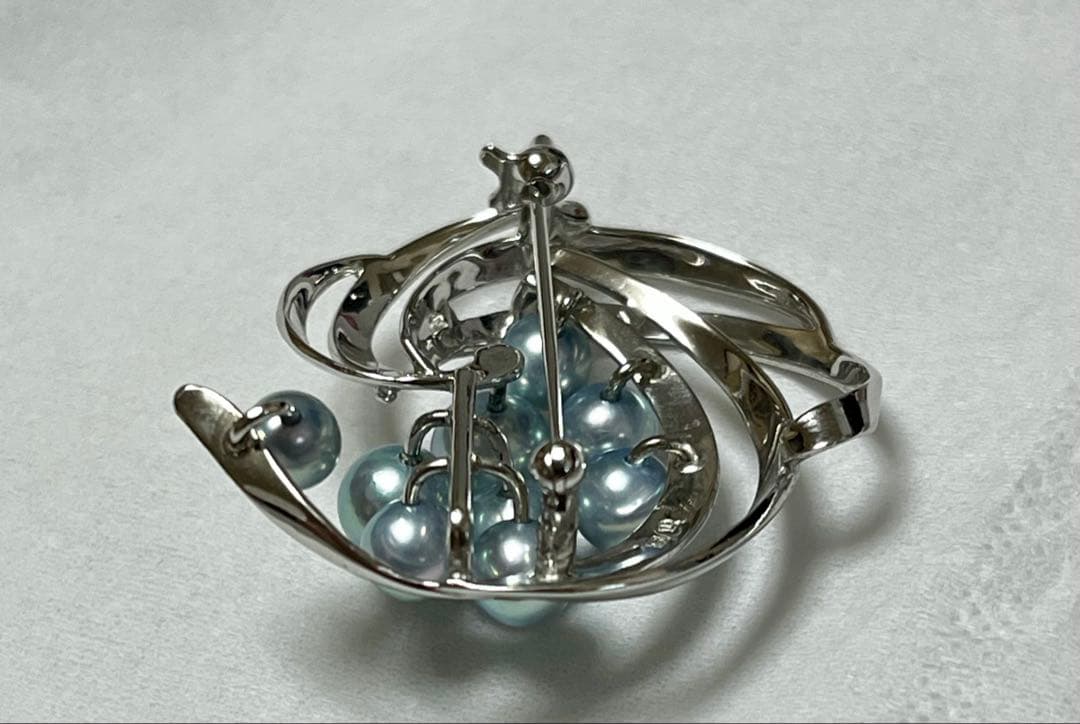 TASAKI 希少 美品 田崎真珠 ブルーパール ブローチ ベビーパール 黒真珠