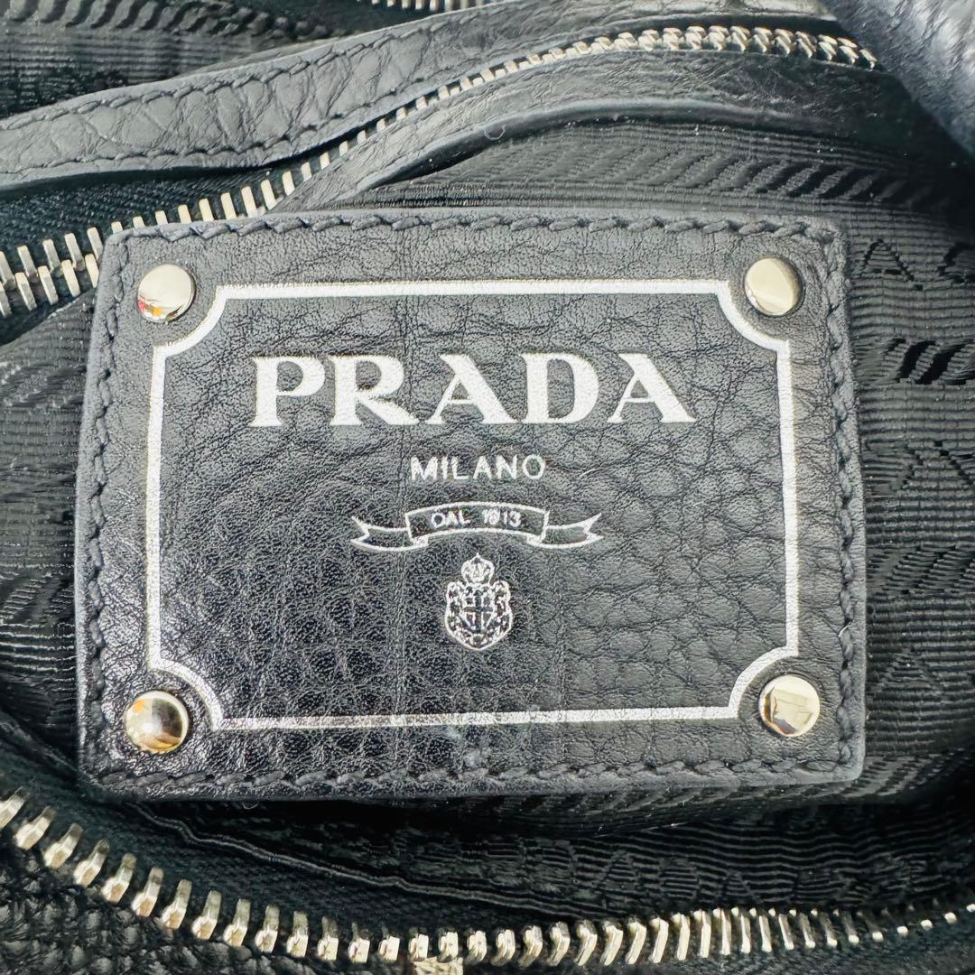 ✨PRADA✨プラダ✨ヴィッテロダイノ✨革タグ✨BR4311✨ショルダーバッグ✨