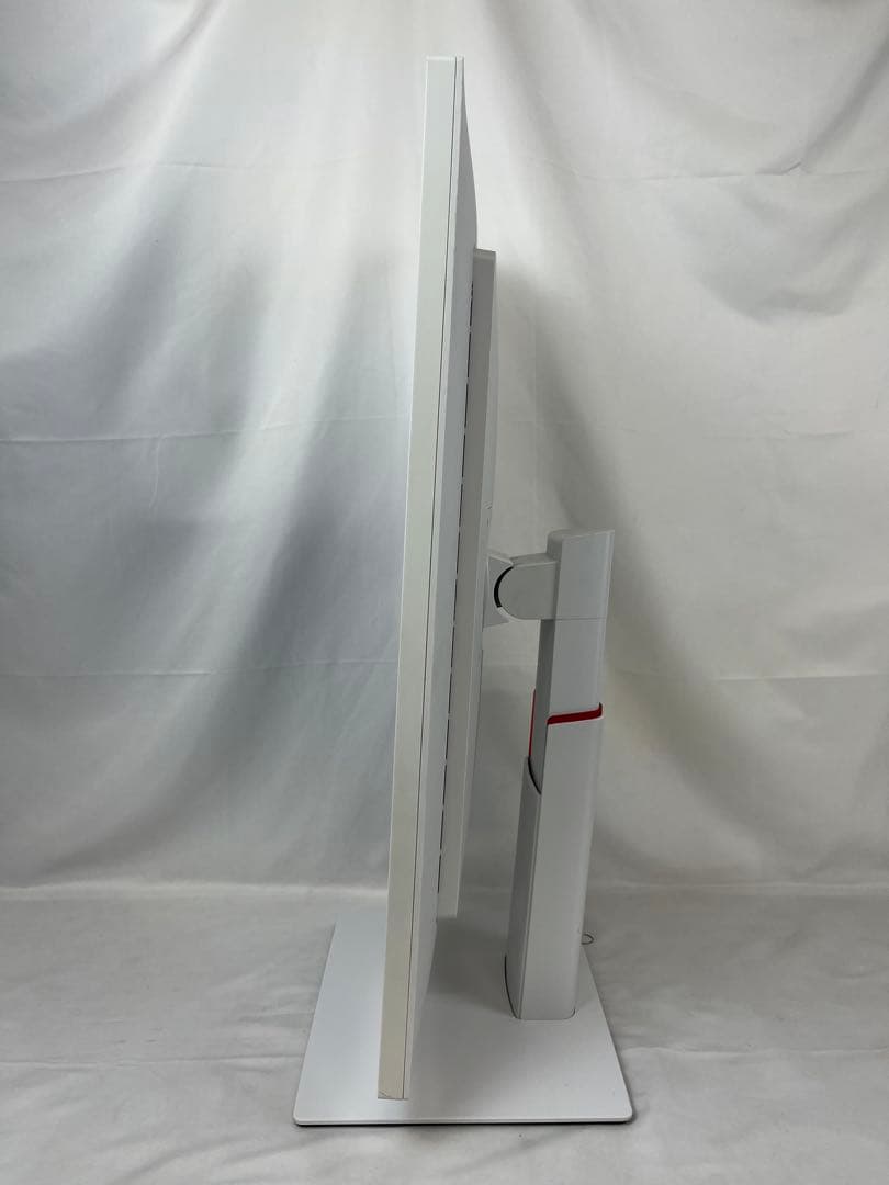 2K 27インチモニター Fujitsu P27-8T内蔵スピーカー人感センサー