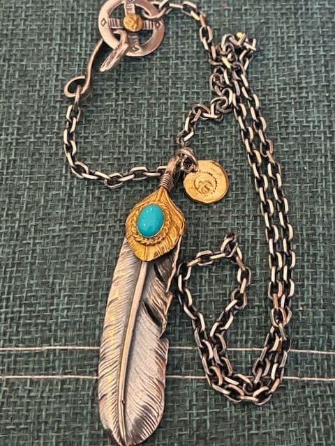 ゴローズ　上金金縄ターコイズ特大フェザー＋k18太陽中＋細角チェーンセット