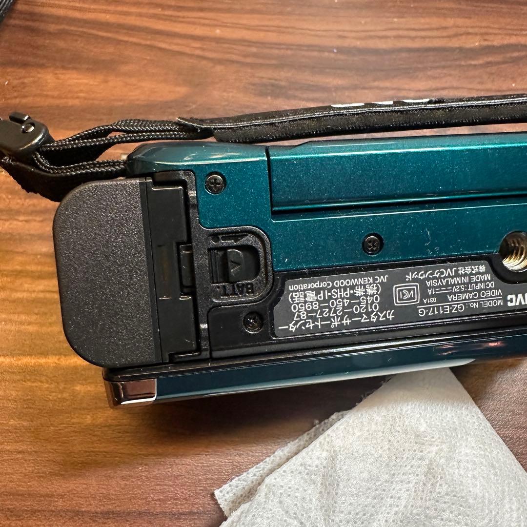 JVC Everio ビデオカメラGZ-E117-E 2677