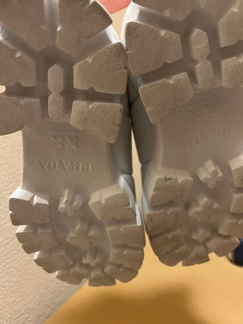 PRADA ローファー　厚底スニーカー　ホワイト　23cm